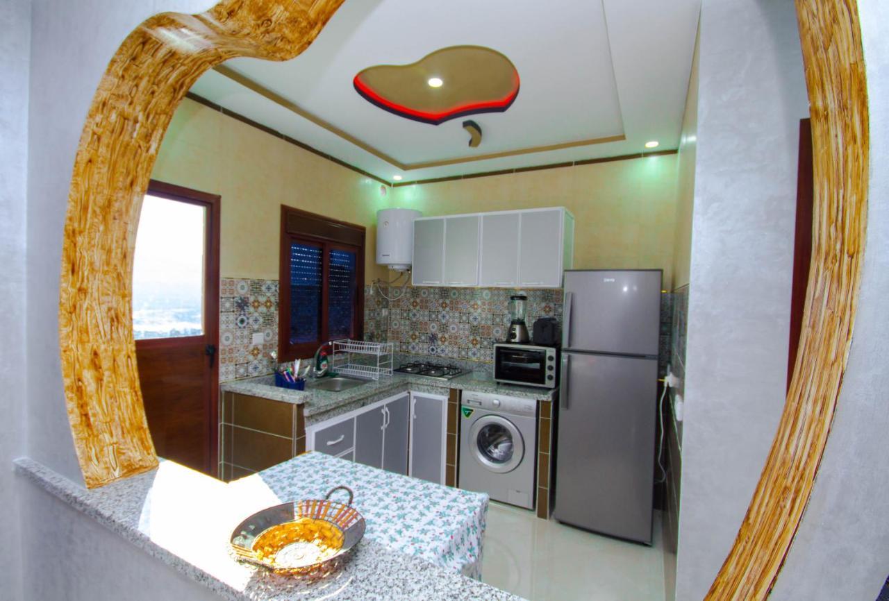 Tres Joli Appartement Avec Une Vue Panoramique. 셰프샤우엔 외부 사진